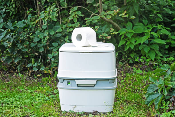 Portable Toilet Options We Offer in Clinton, IL